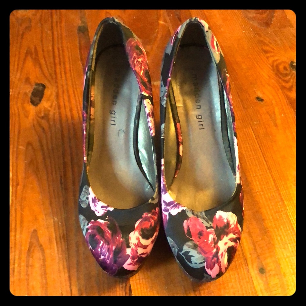 Satin Rose Wedges.